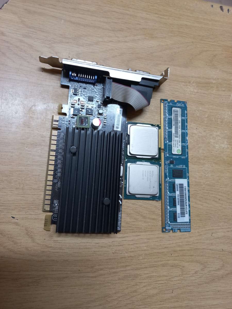 2x cpu 1x ram 1x gpu