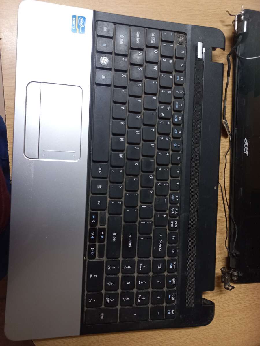 Acer E1-571 laptop spares