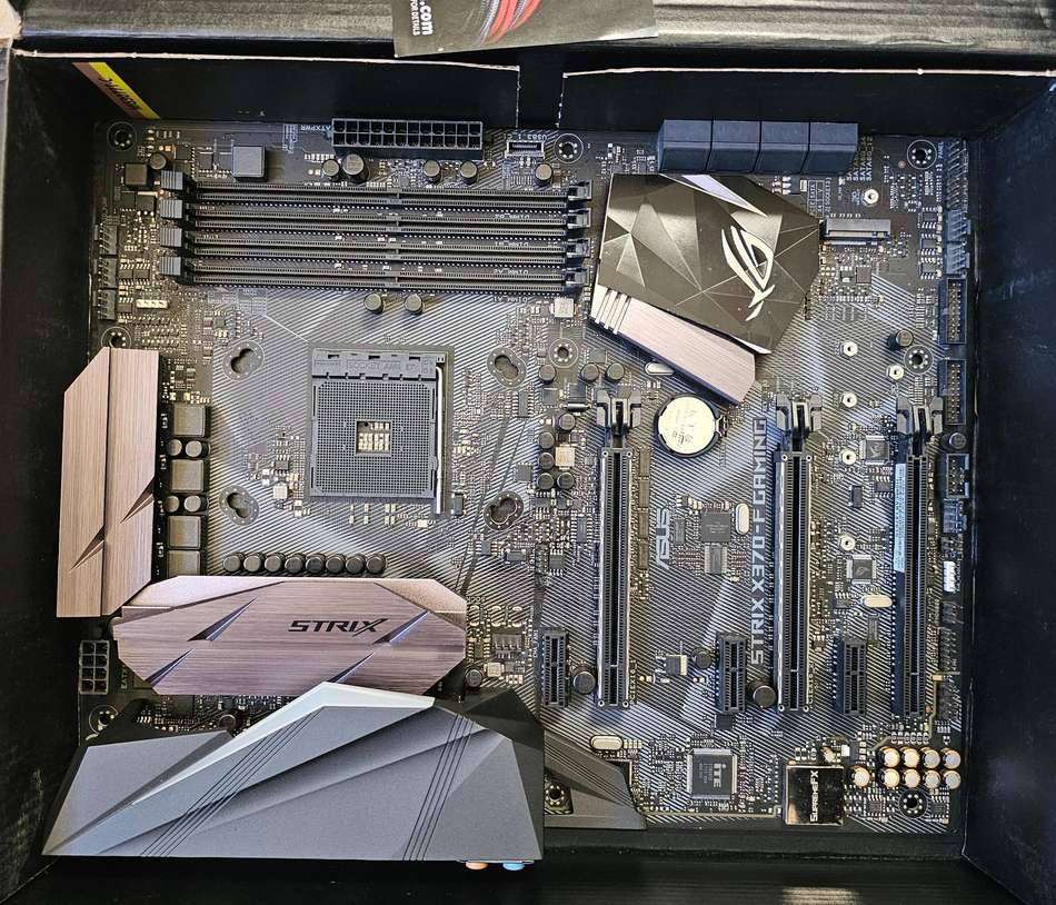Asus ROG Strix X370-F Gaming Motherboard