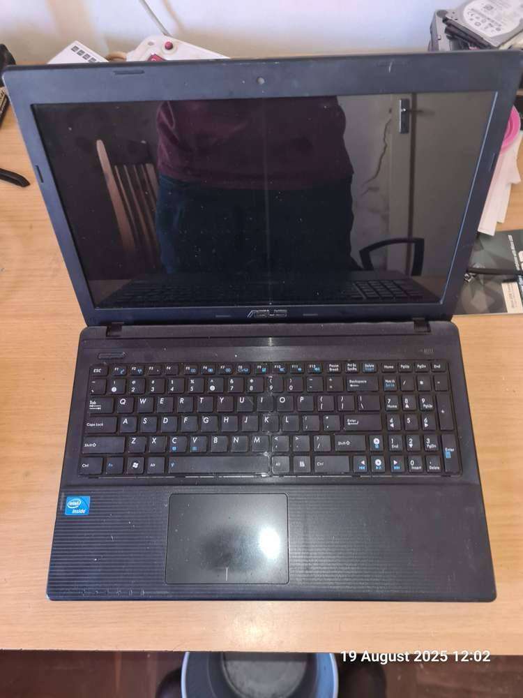 Asus x55a laptop