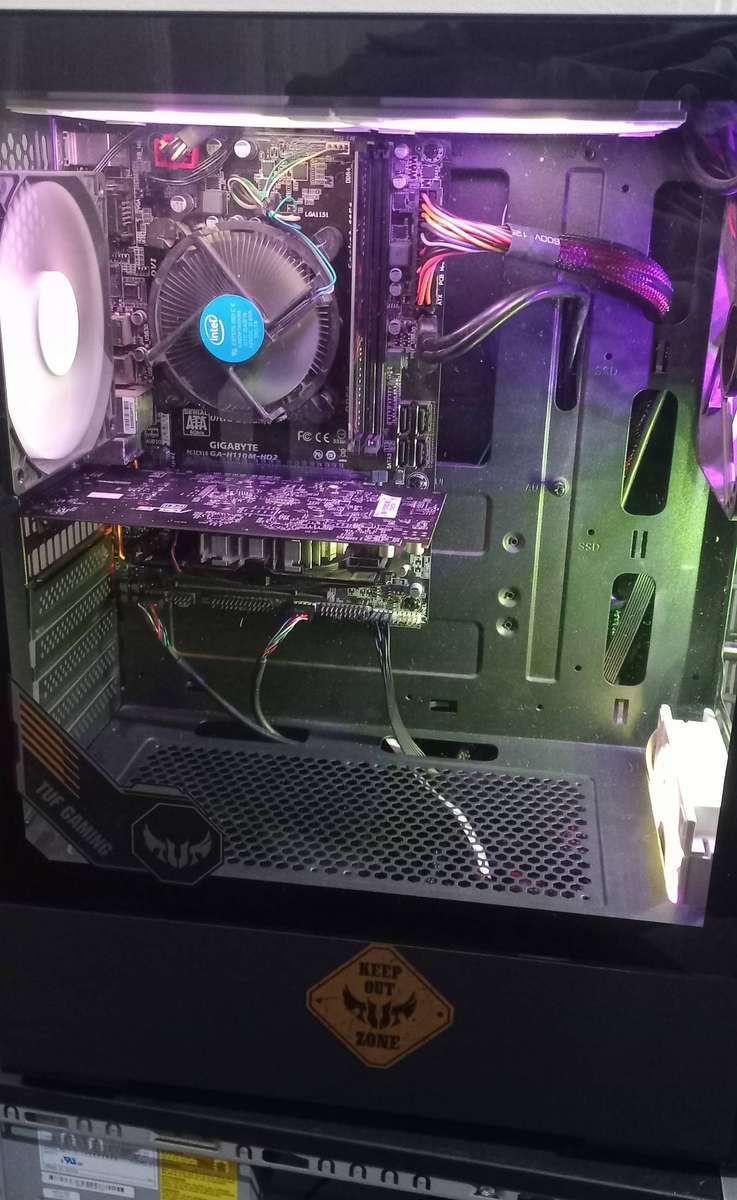 Budget i3 6100 gaming pc