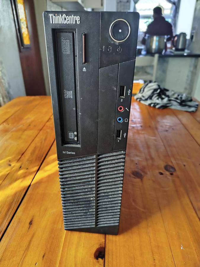 Lenovo ThinkCentre m91p sff for spares or repair