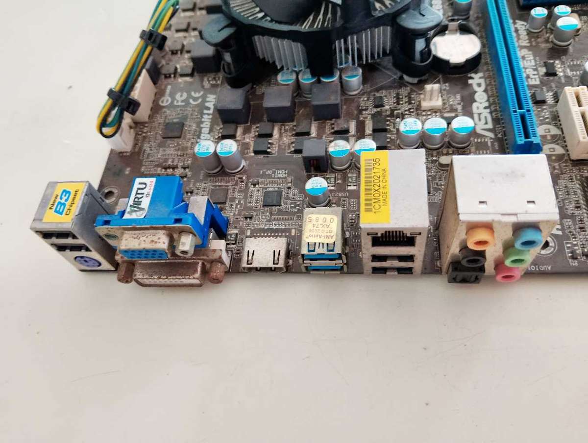 Intel Core i3 3240 Combo**ASRock z68m Motherboard**4GB DDR3 Ram**SATA port damaged