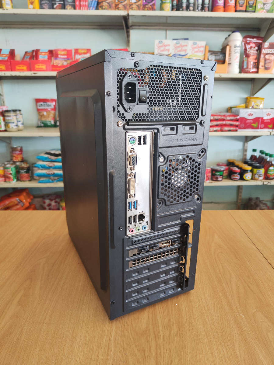 8th Gen i5 Gaming/Productivity PC**GTX1660 Ti 6GB Graphics**16GB Corsair Gaming Ram**