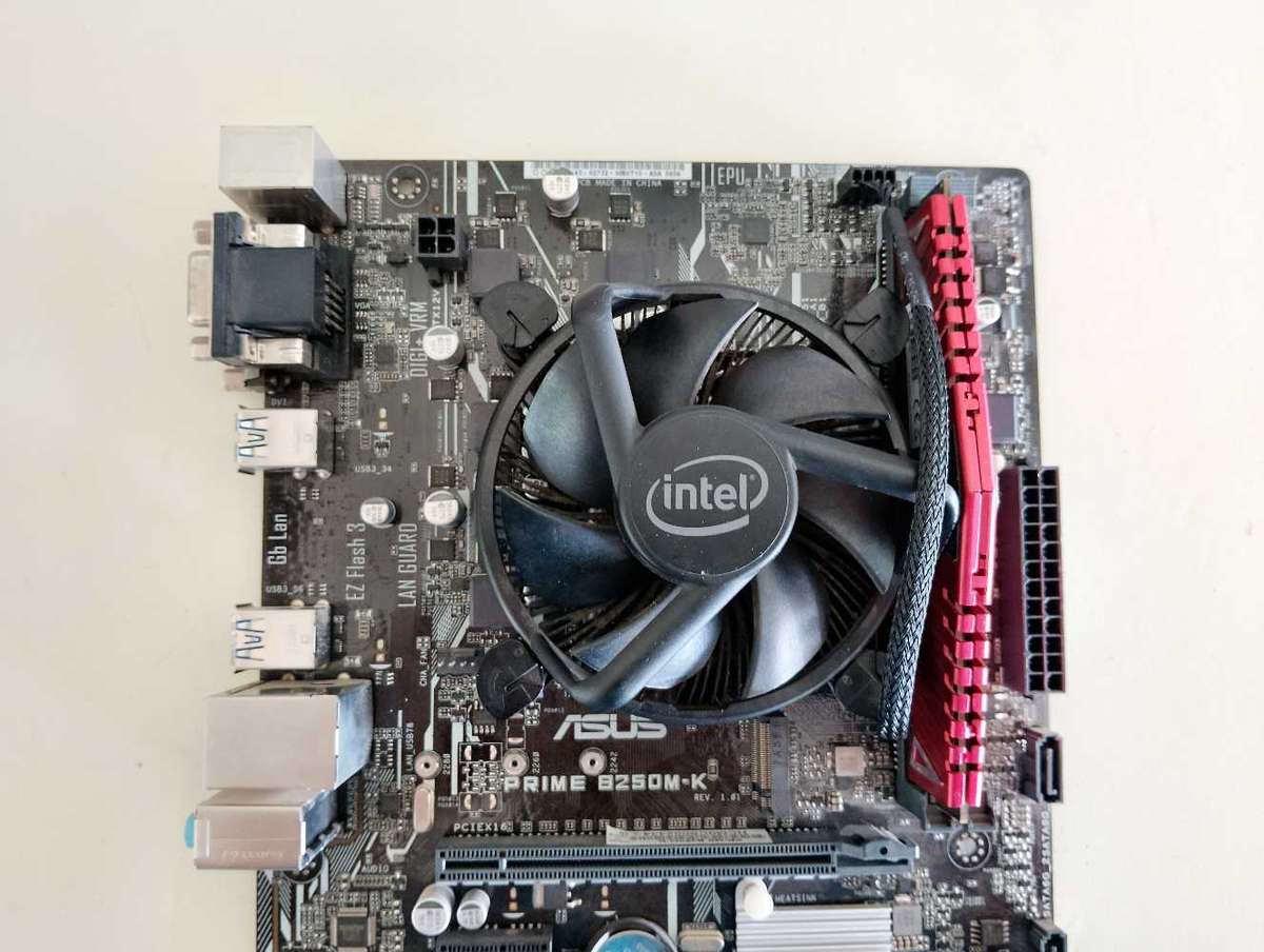 Intel 6th gen Combo**Asus B250 Board**8GB XPG Gaming Ram