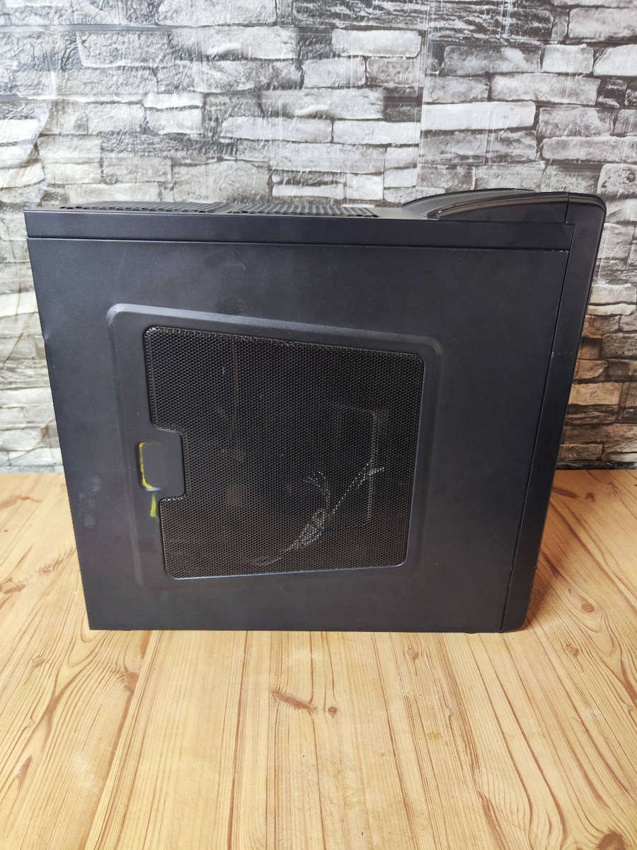 Aspire Gaming Case with 4 x 120mm Fans included