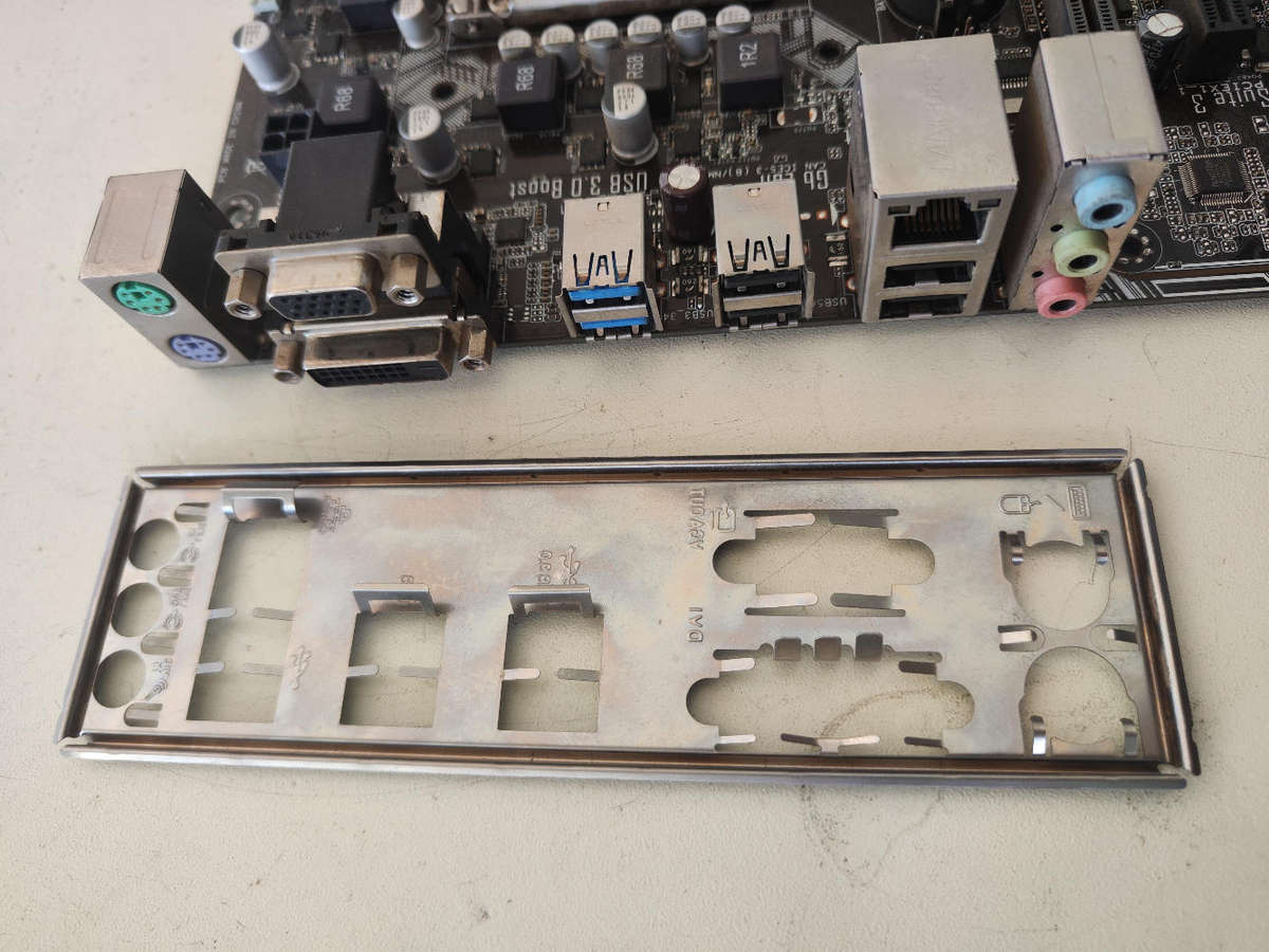 Intel Core i3 6100 Combo**Asus H110M-K Motherboard**