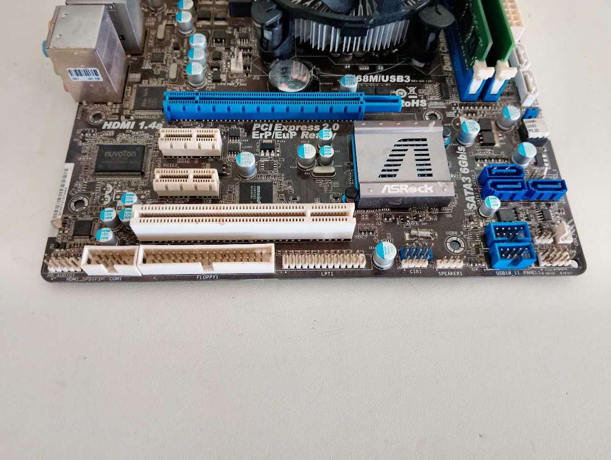 Intel Core i3 3240 Combo**ASRock z68m Motherboard**4GB DDR3 Ram**SATA port damaged