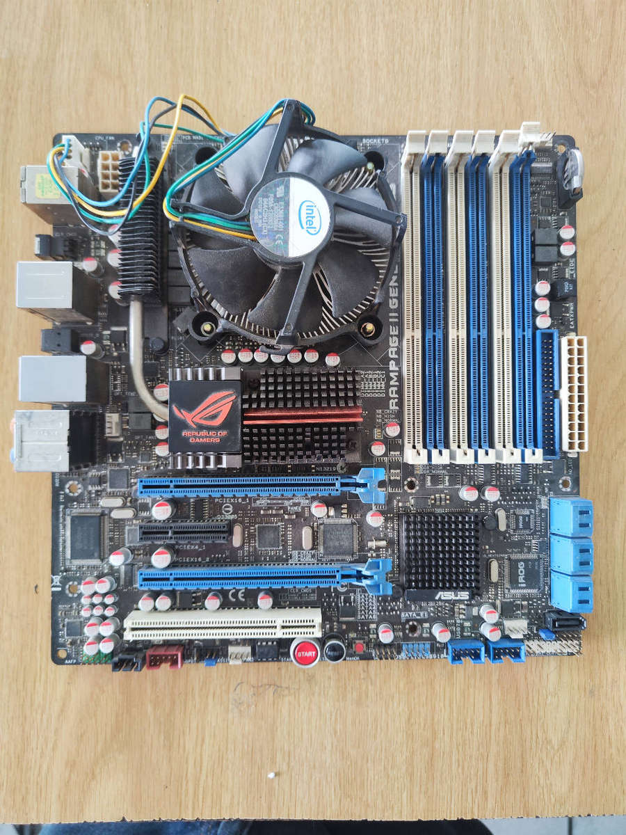 **Salvage stock**Intel Core i7 920 + Asus ROG Rampage II Gene Motherboard**Doesn't Post**