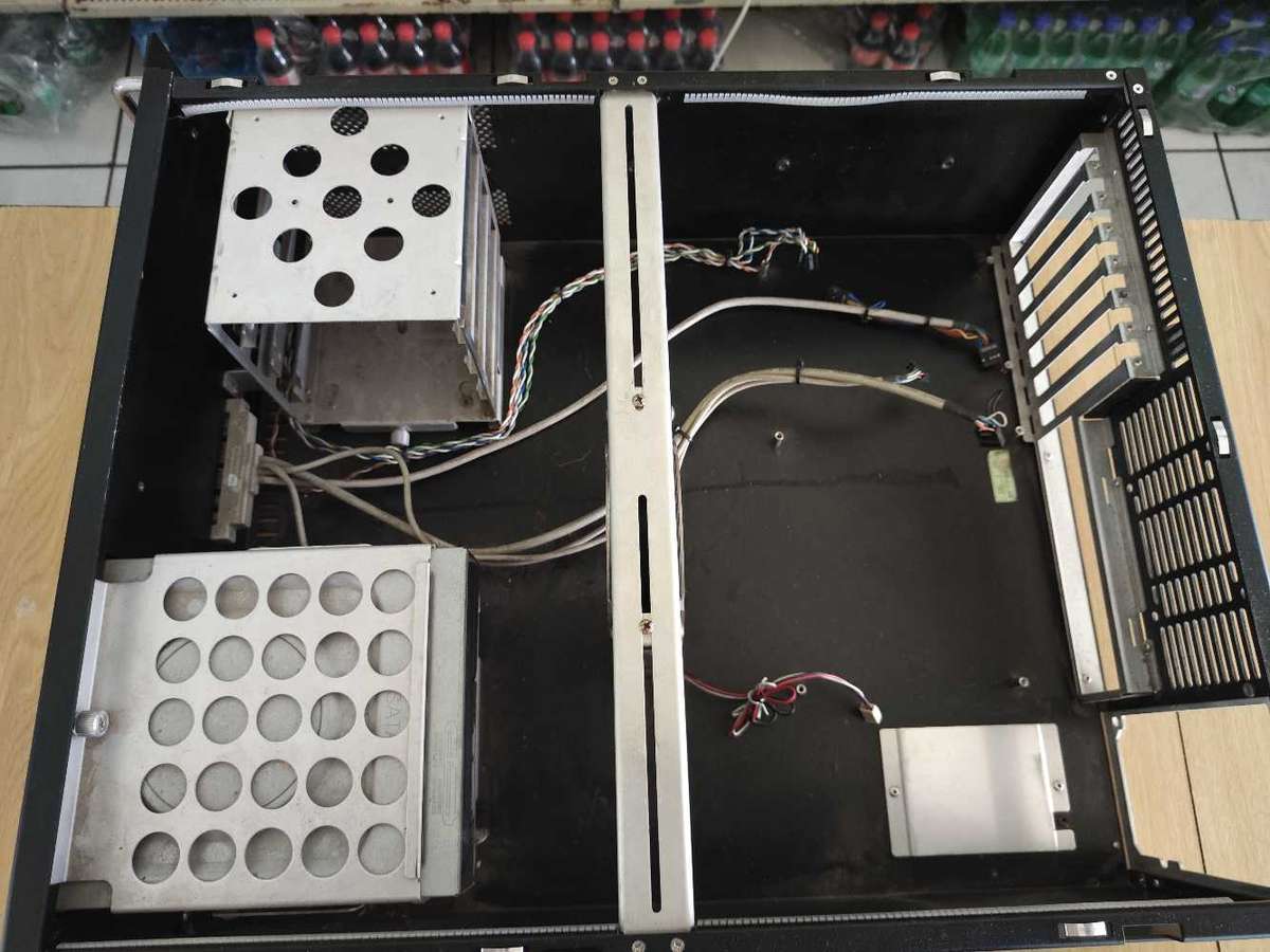 Lian Li Rack Mount Case**No HDD Caddy's**