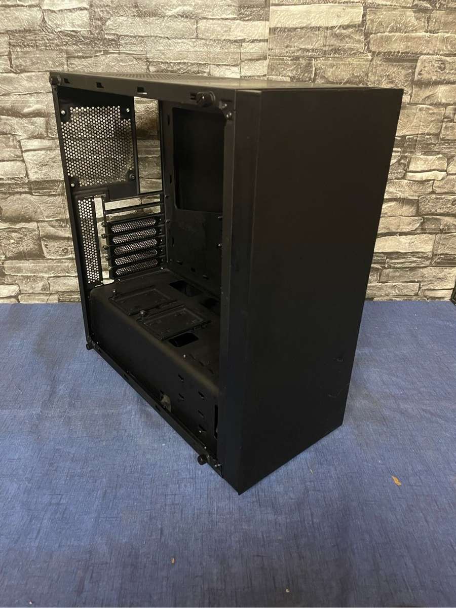 NZXT ATX Mid Tower**No Glass Side Panel**