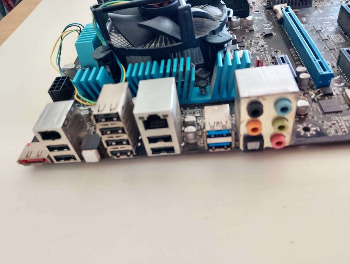 Intel Extreme Motherboard Combo**Intel Core i3**16GB Ram