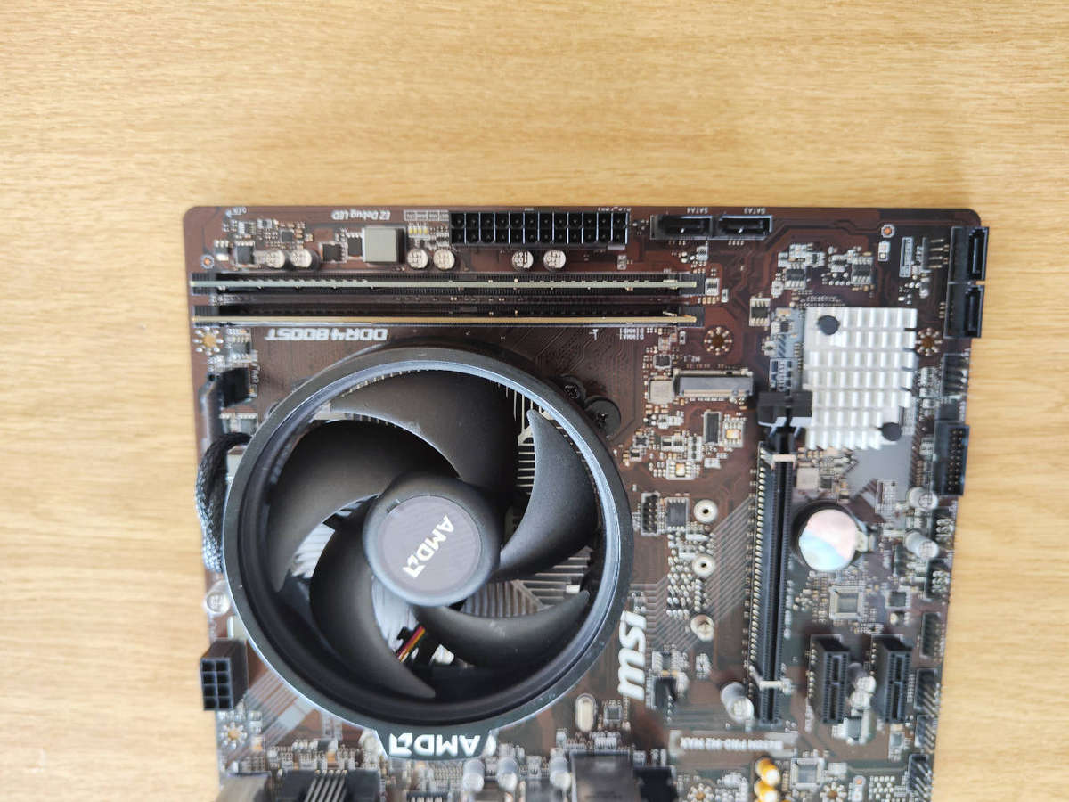 AMD Ryzen 5 3400G Combo**16GB DDR4 Ram**MSI B450M Pro Motherboard