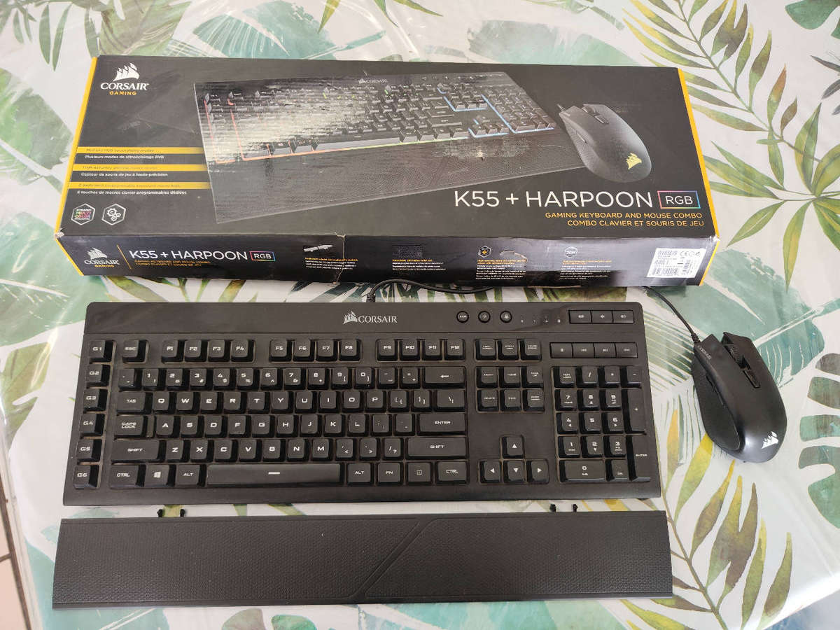 Corsair Gaming K55 + Harpoon RGB Keyboard and Mouse Combo