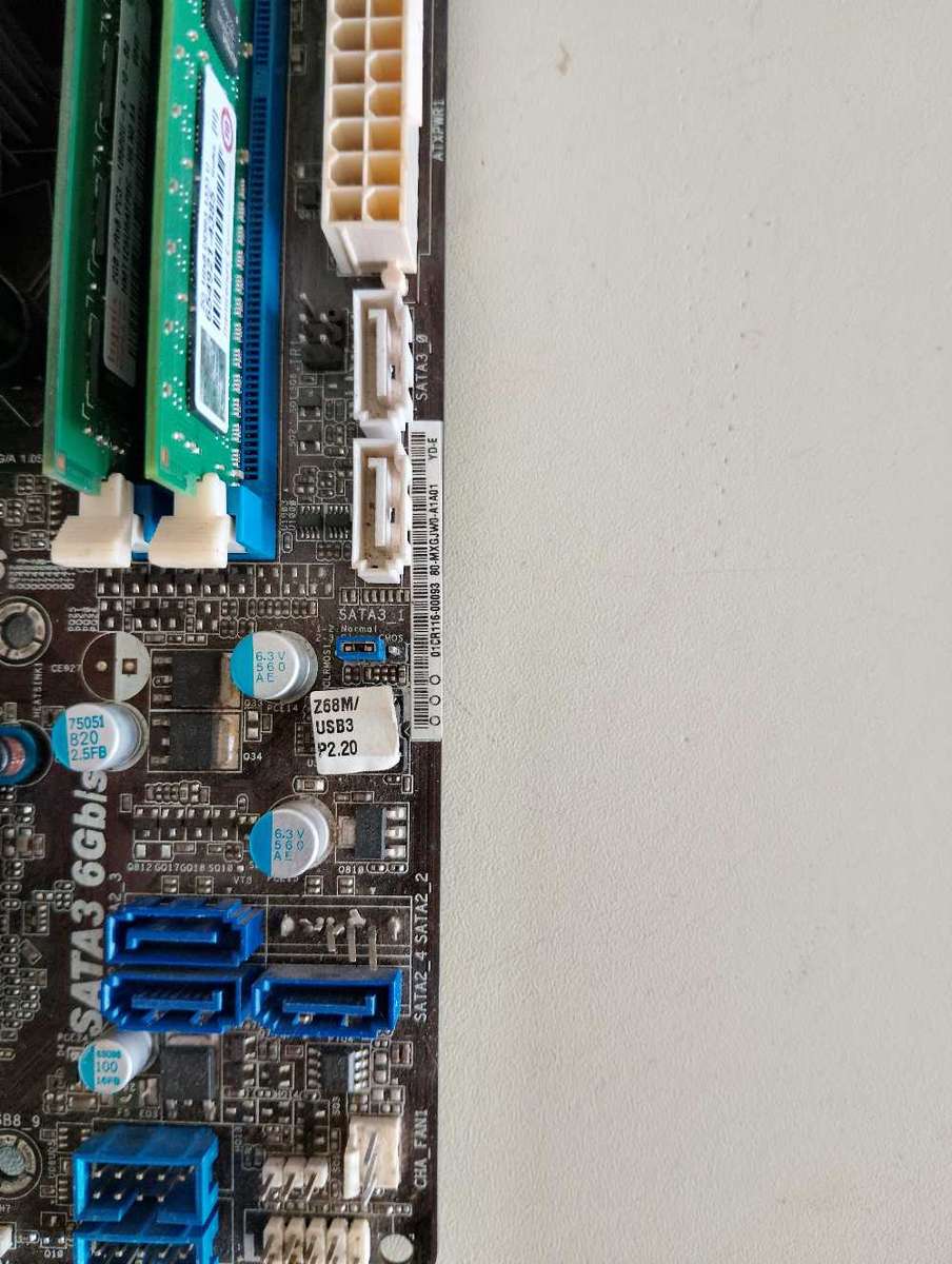 Intel Core i3 3240 Combo**ASRock z68m Motherboard**4GB DDR3 Ram**SATA port damaged