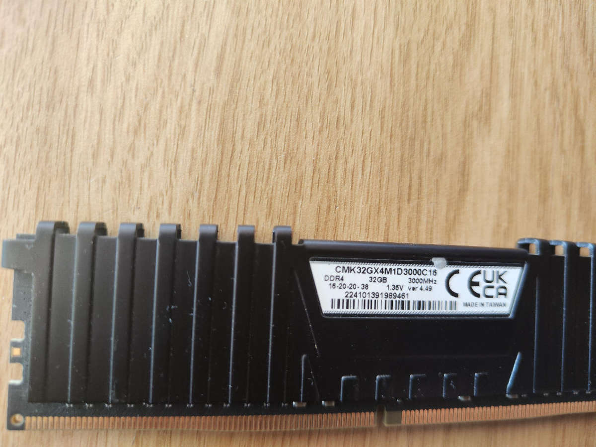 64GB Corsair Vengeance LPX DDR4 3000MHz Gaming Ram Kit