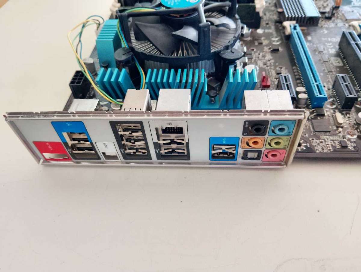 Intel Extreme Motherboard Combo**Intel Core i3**16GB Ram