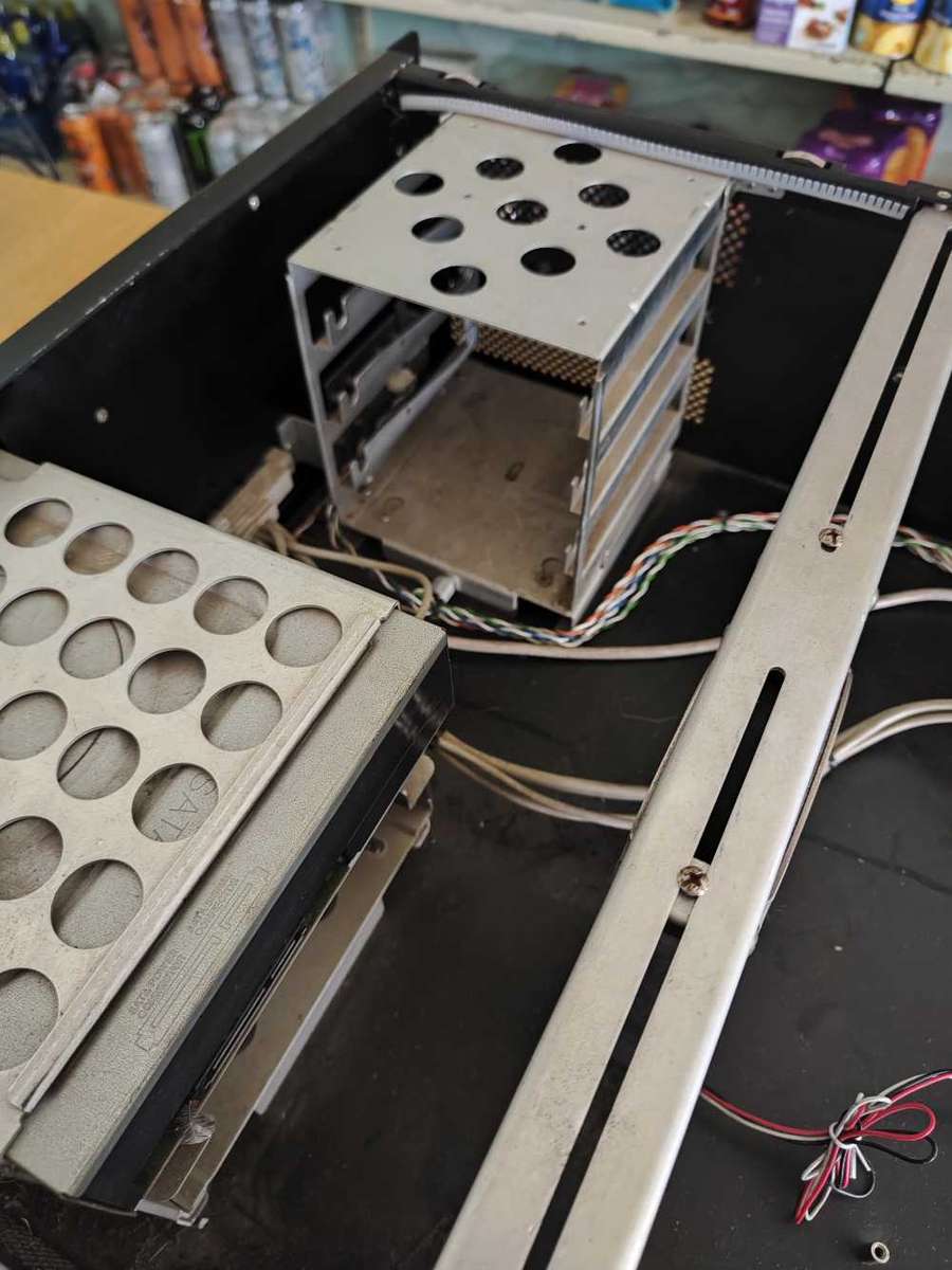 Lian Li Rack Mount Case**No HDD Caddy's**