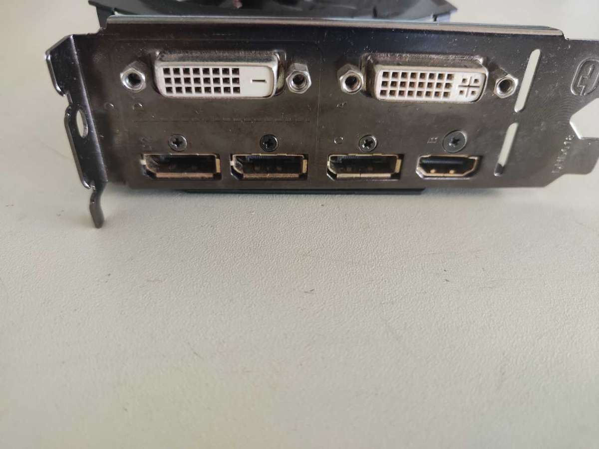 Gigabyte Windforce G1 Gaming GTX960 2GB GDDR5 Graphics Card**Blue LED**2 x 6pin PCIE Power needed