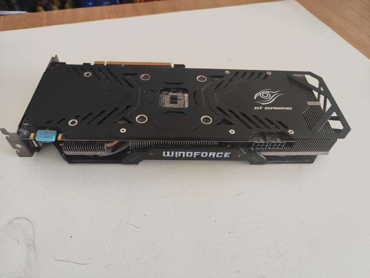 Gigabyte Windforce G1 Gaming GTX960 2GB GDDR5 Graphics Card**Blue LED**2 x 6pin PCIE Power needed