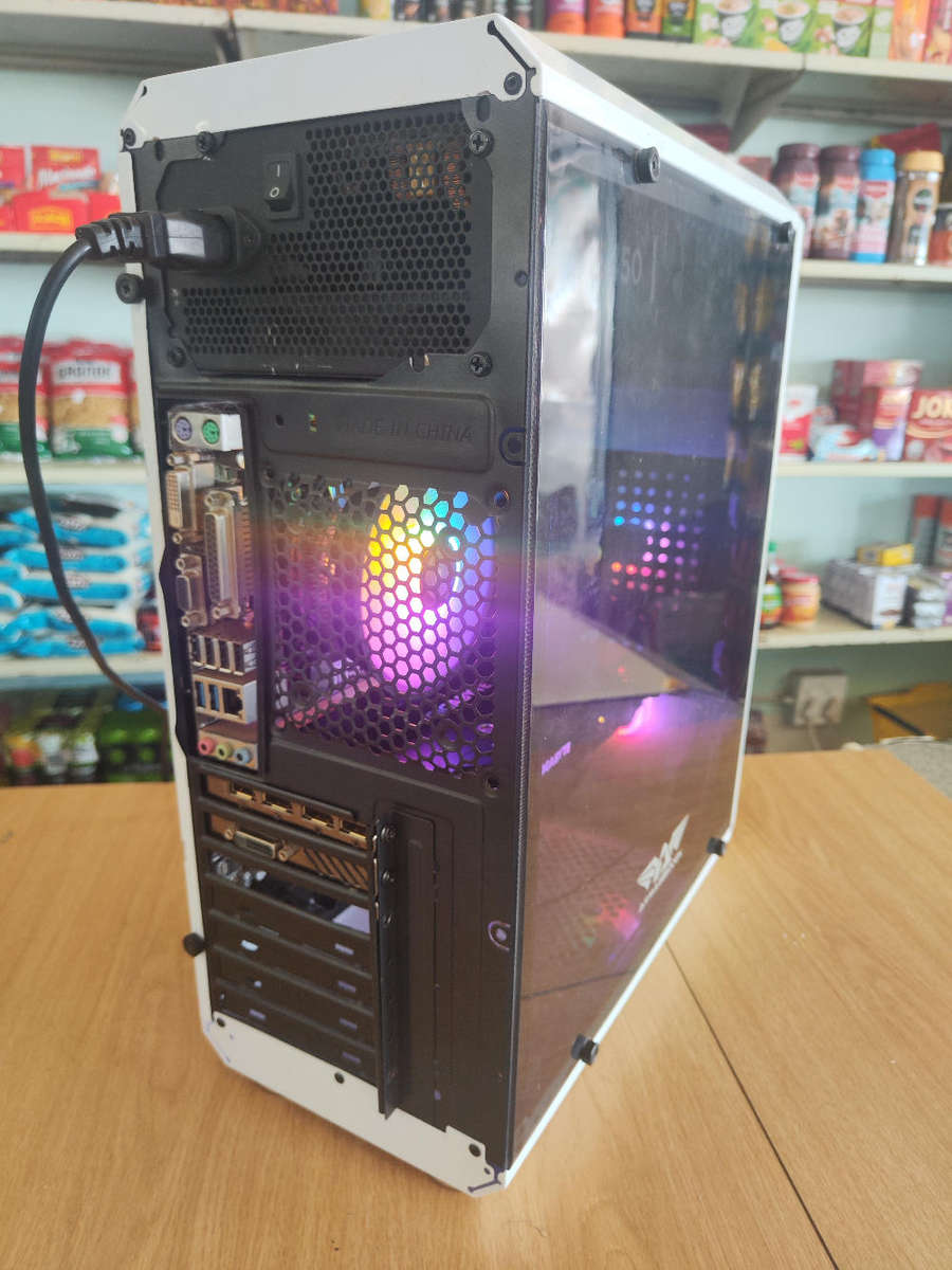 GTX1060 6GB Graphics Gaming PC**Core i5 "K" CPU**16GB Ram**500GB SSD**