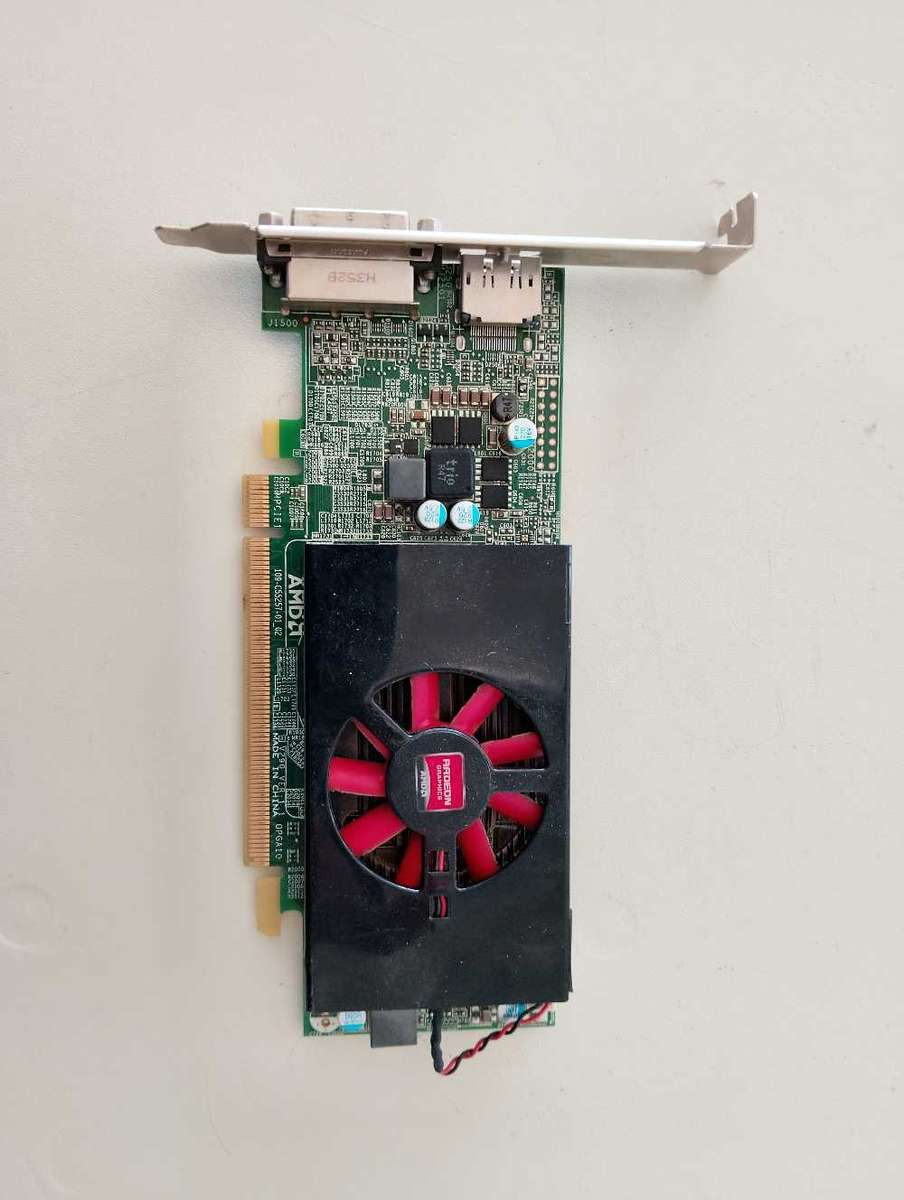 Dell AMD Radeon R7 200 Series 1GB GDDR3 Graphics Card