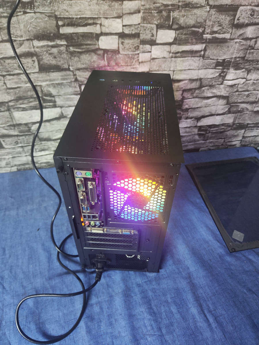 Intel Core i5 6500 PC**8GB Apacer Gaming Ram**SSD+HDD