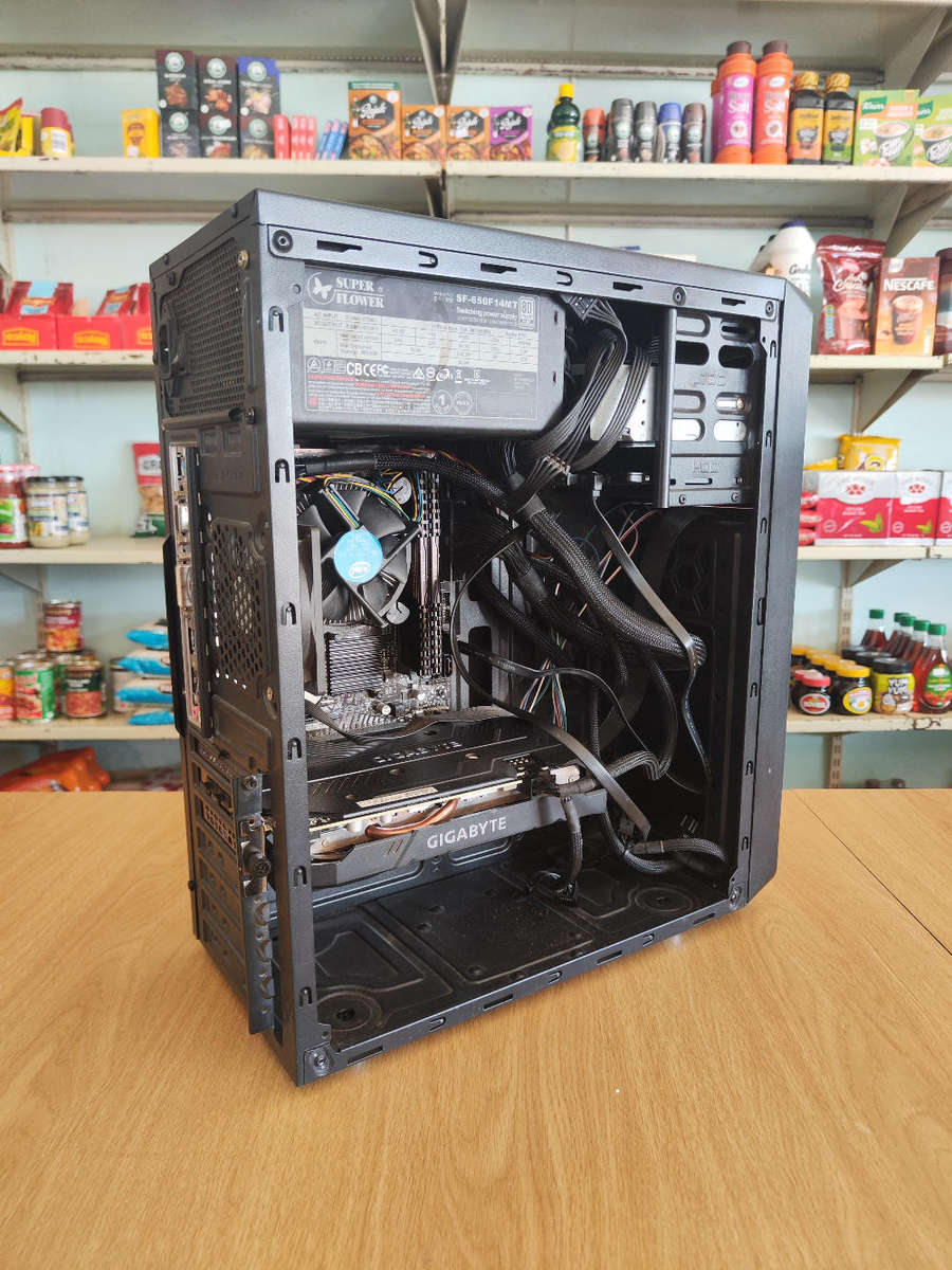 8th Gen i5 Gaming/Productivity PC**GTX1660 Ti 6GB Graphics**16GB Corsair Gaming Ram**