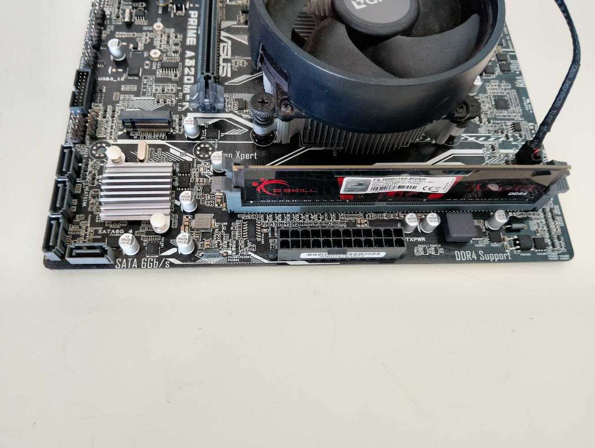 AMD Ryzen 3 Combo**Asus Prime Board**GSkill 3000MHz 8GB DDR4 Ram