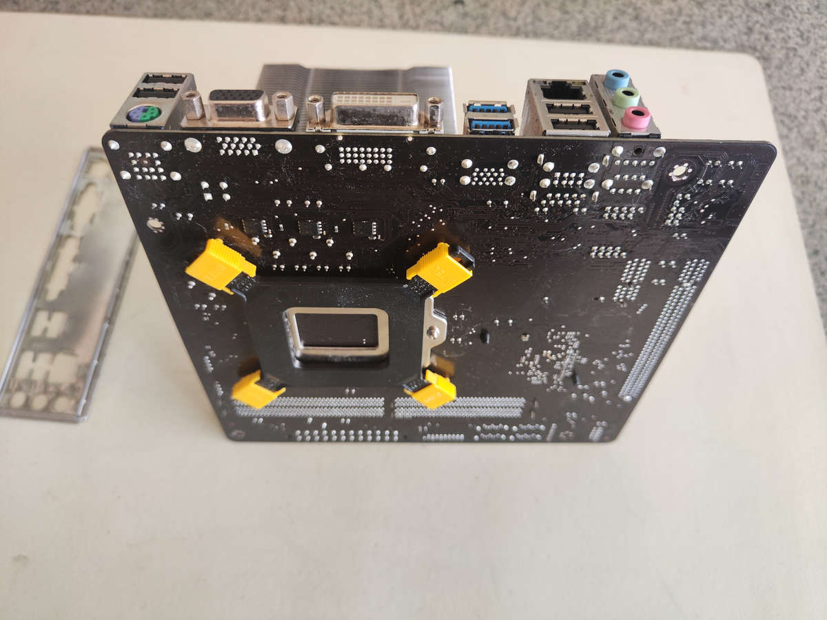 Intel Core i5 8500 Combo**16GB DDR4 Ram**H310M Motherboard**