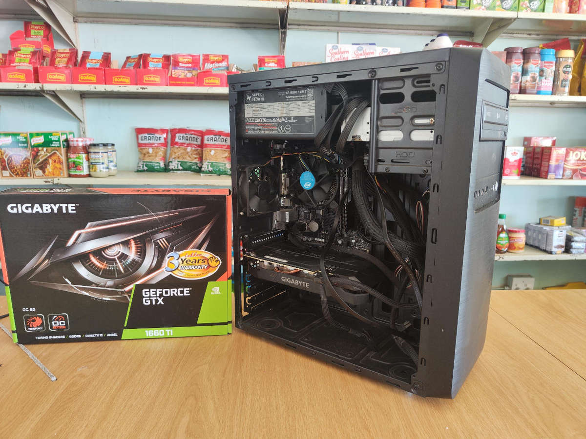 8th Gen i5 Gaming/Productivity PC**GTX1660 Ti 6GB Graphics**16GB Corsair Gaming Ram**