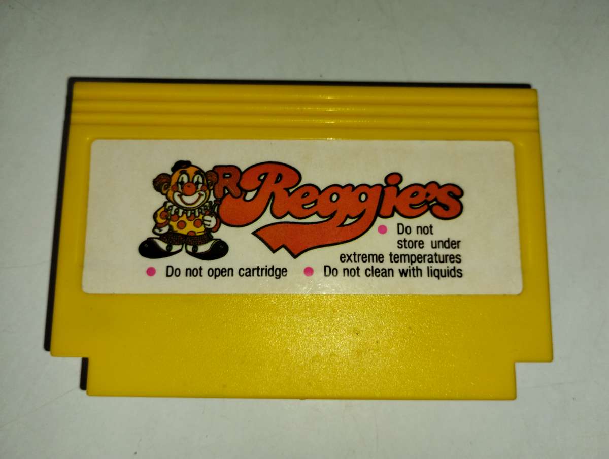 FAMICOM FAMICLONE TV Game Bundle