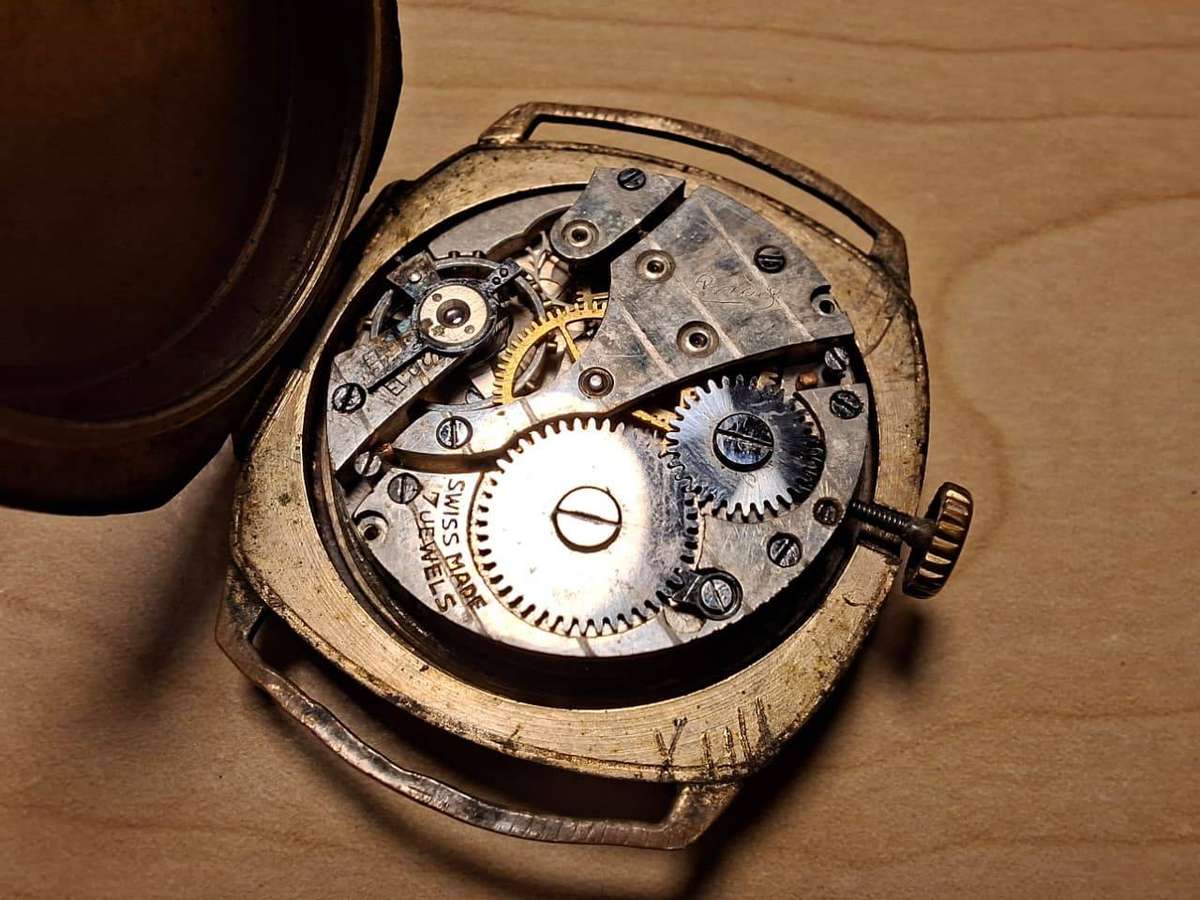 Rare Vintage 1920s Roamer Cushioned Wire-Lug / Trench Watch Head