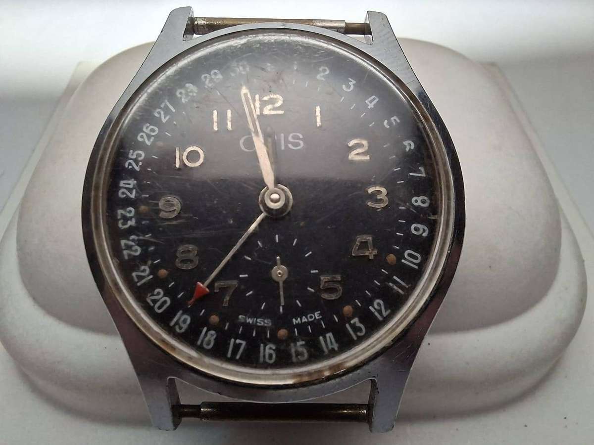 Vintage 1950s ORIS Pointer Date Sub-Seconds Swiss Watch (Cal. 704)