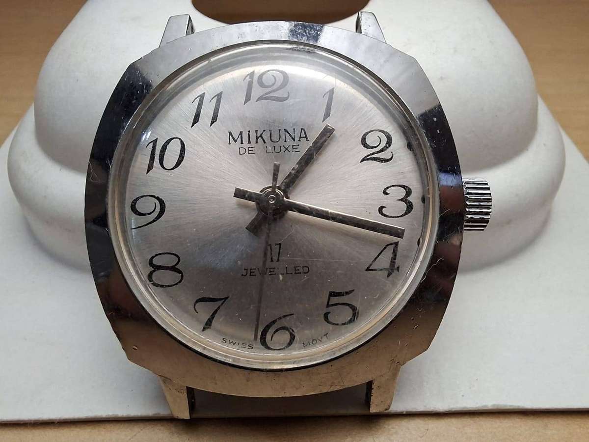 Vintage 1970s Mikuna "De Luxe" 17-Jewel Manual-Wind Watch