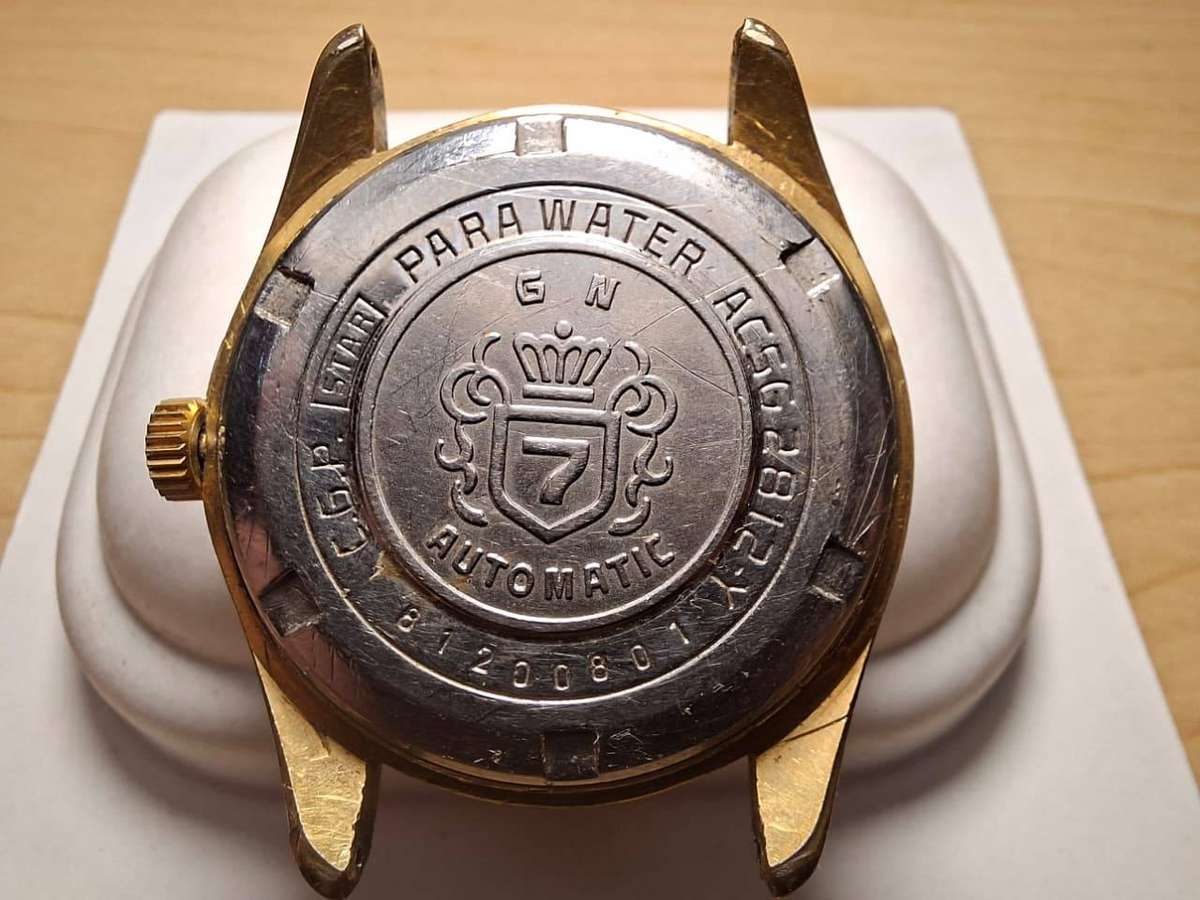 Vintage 1960s Citizen "Crystal Seven" 33-Jewel Automatic Watch