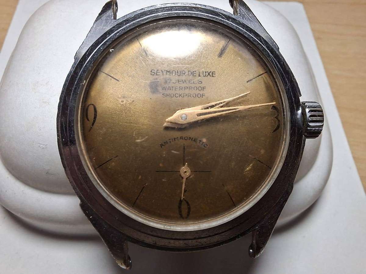 Vintage 1950s Seymour De Luxe 17-Jewel Manual-Wind Watch