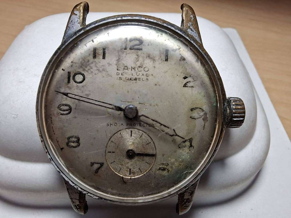 Vintage 1940s1950s Lanco "De Luxe" 15-Jewel Manual-Wind Watch