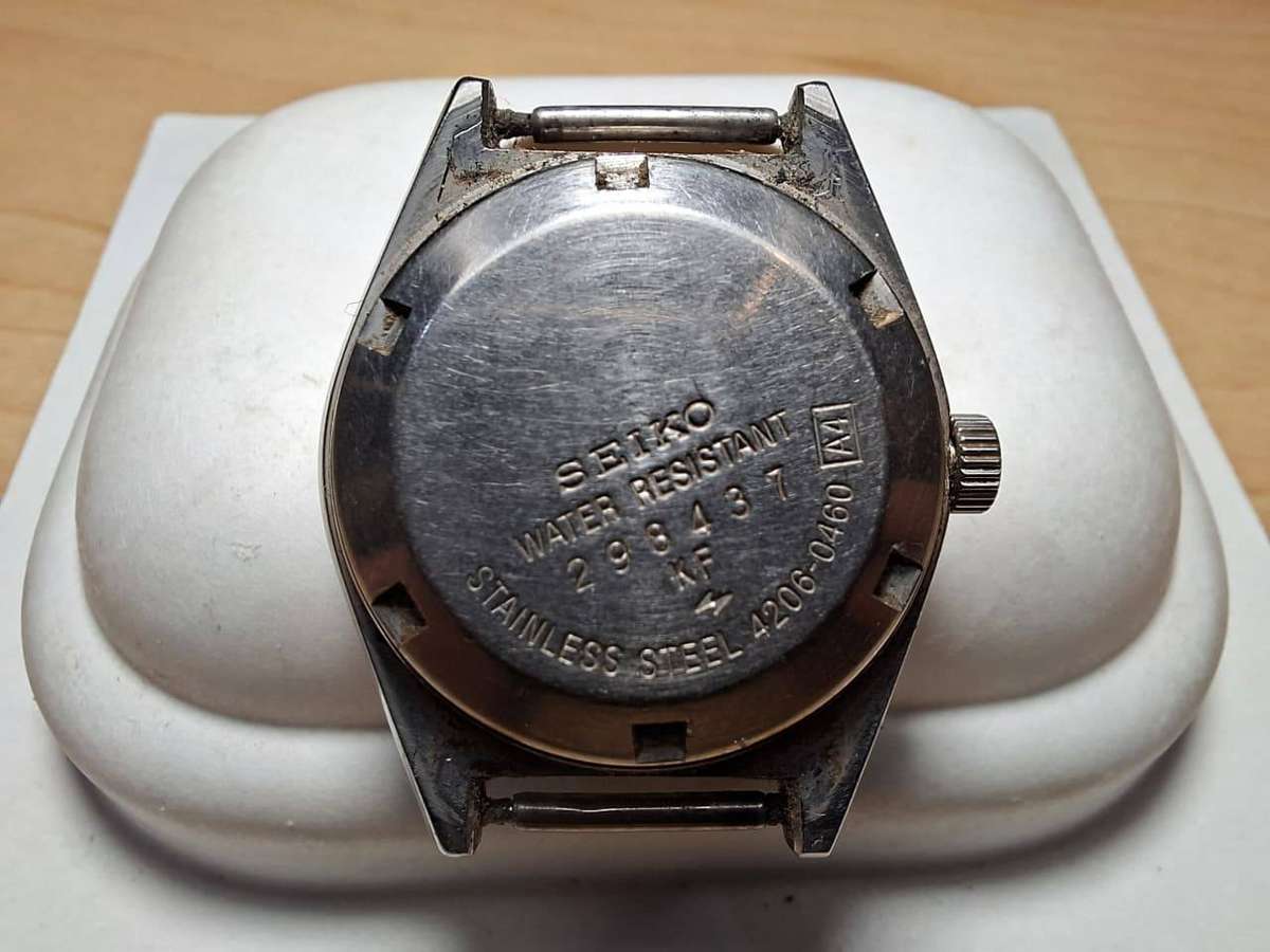 Vintage 1982 Seiko 5 Automatic Day/Date Watch
