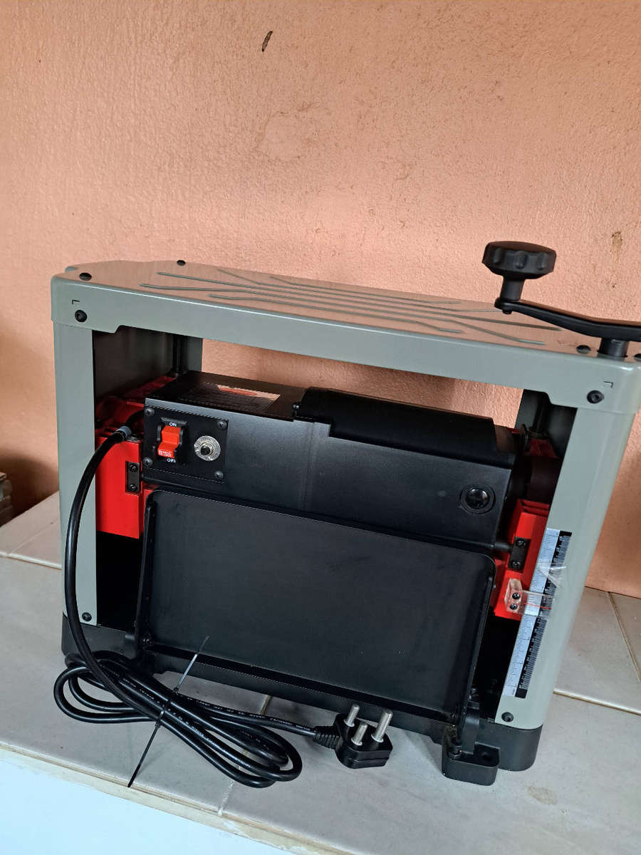 Toolmate thicknesser 12.5"