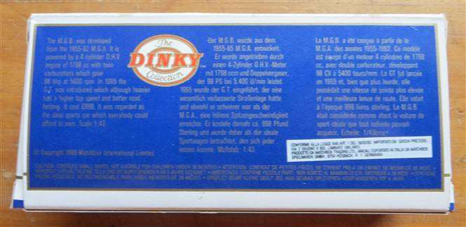 Dinky MGB GT 1965 in Box - 1:43 - With display damage - missing front grill