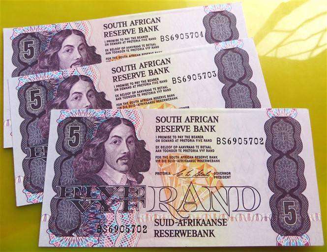 3 x Stals R5 Notes in Sequence - Condition