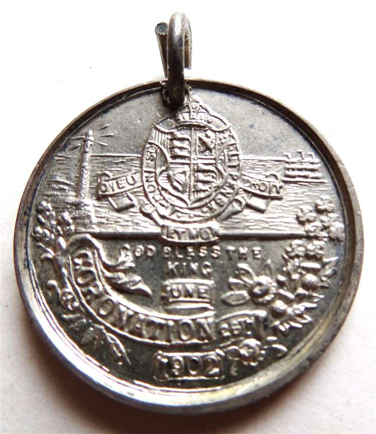 1902 Silver King Edward  VII Queen Alexandra Coronation Medallion - great condition