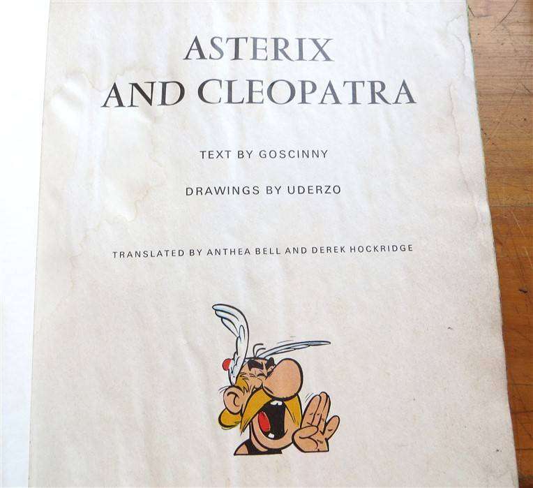 Asterix & Cleopatra - Comic Book - Goscinny & Uderzo - Water Damage Rescue