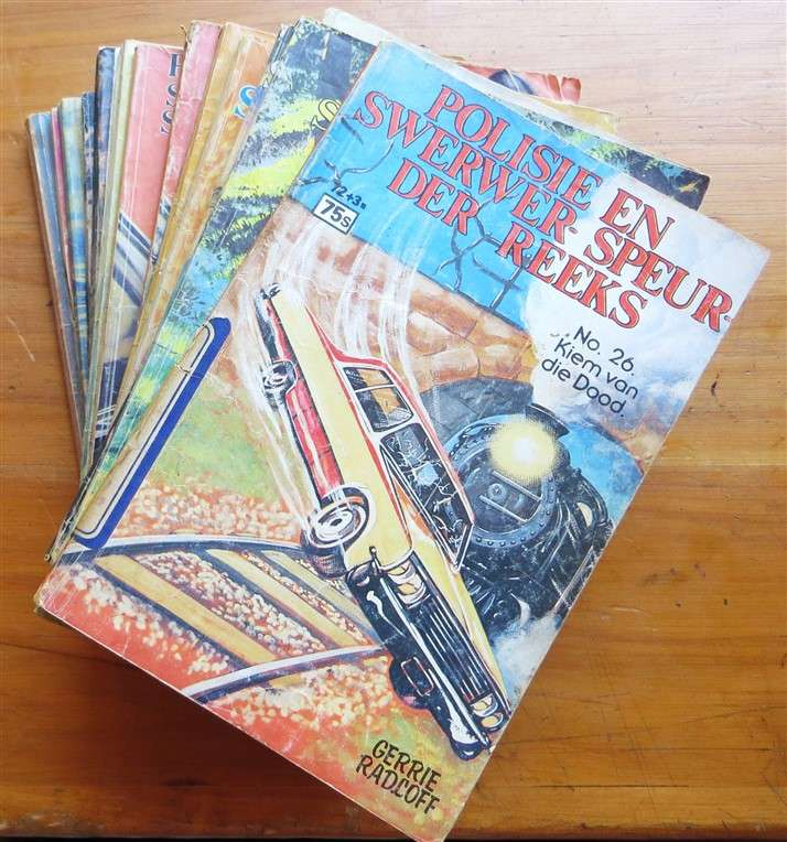 13 x Polisie & Swerwer Speurder Reeks Softcover Books