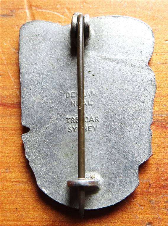 1958-59 - South Africa - Australia Bowling Team Badge