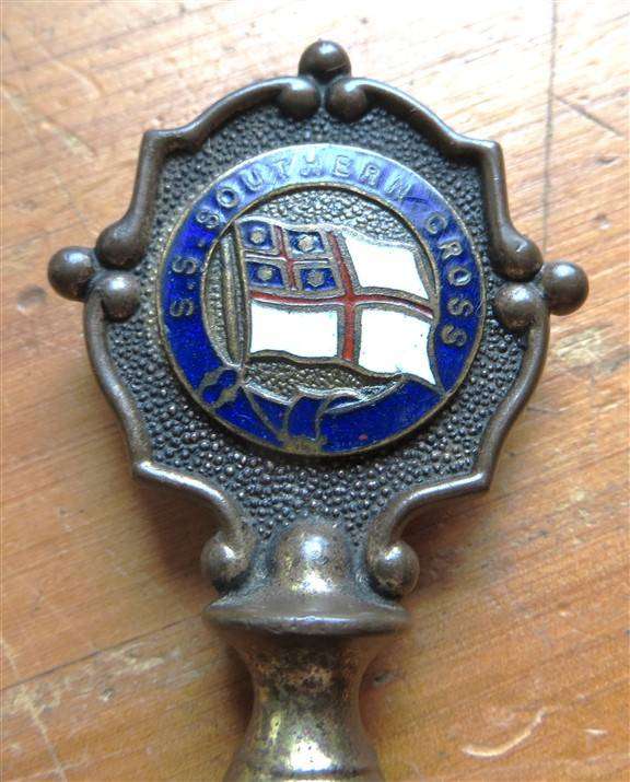 S.S Southern Cross Castle Union Shoe Horn & Baggage Tag