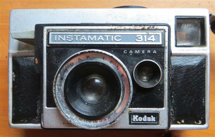 Vintage Kodak Instamatic 314 Camera - Untested - Sold As Is
