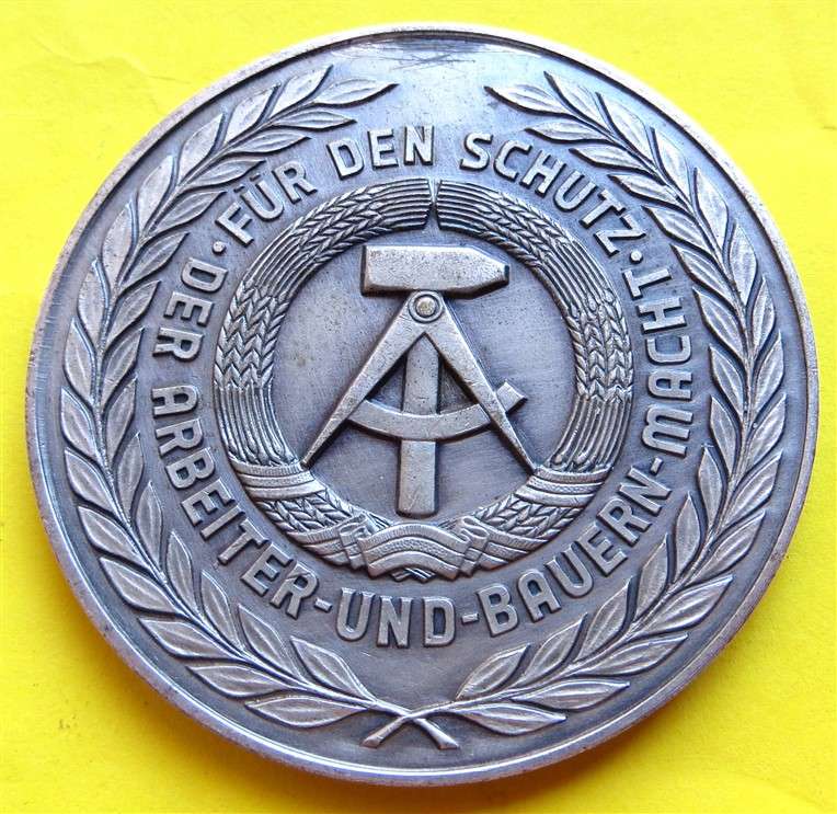 1961 German Berlin Democratic Republic - 58mm Large Medallion
