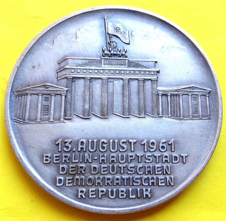 1961 German Berlin Democratic Republic - 58mm Large Medallion